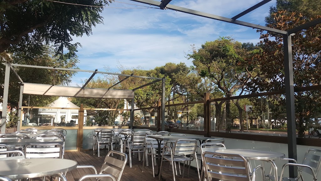 Kebab I Pizzeria Costa Brava — Ambiente
