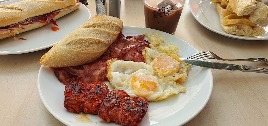 Restaurante "La Fragua" — Comida y bebida