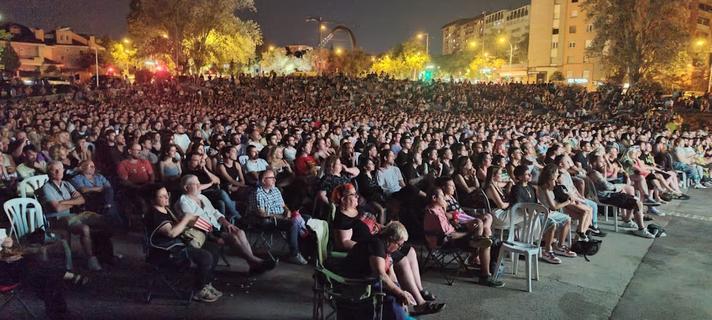 Fantosfreak. Festival Internacional de Curtmetratges Fantastics i Freaks.