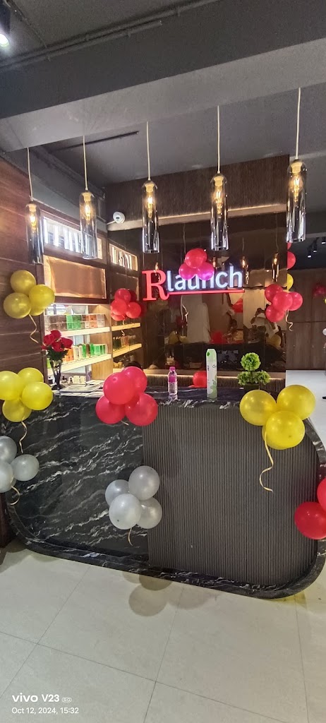 Rlaunch Loreal Salon