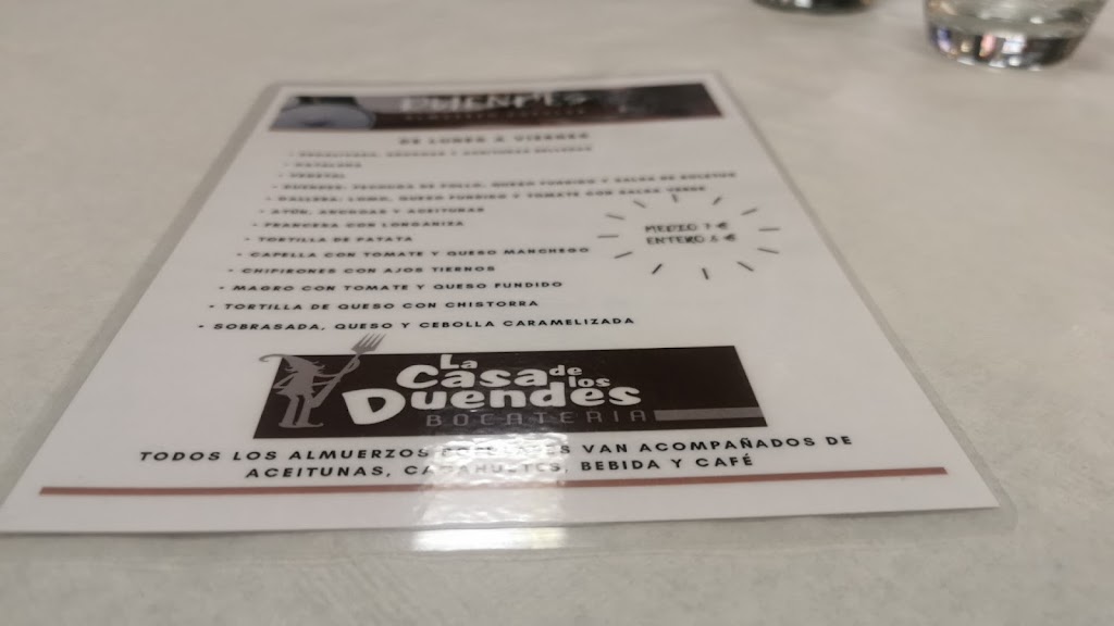 La casa de los duendes / La Gallera — Carta