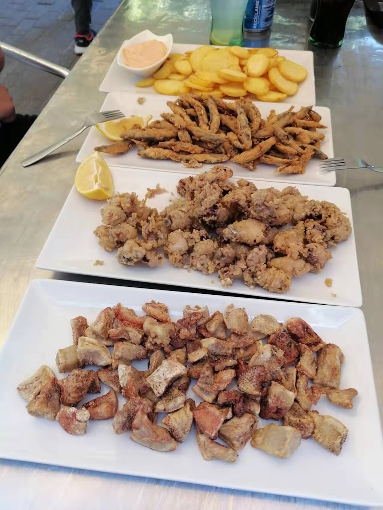 Bar Restaurante Buen Sabor (Frankfurt Nara) — Comida y bebida
