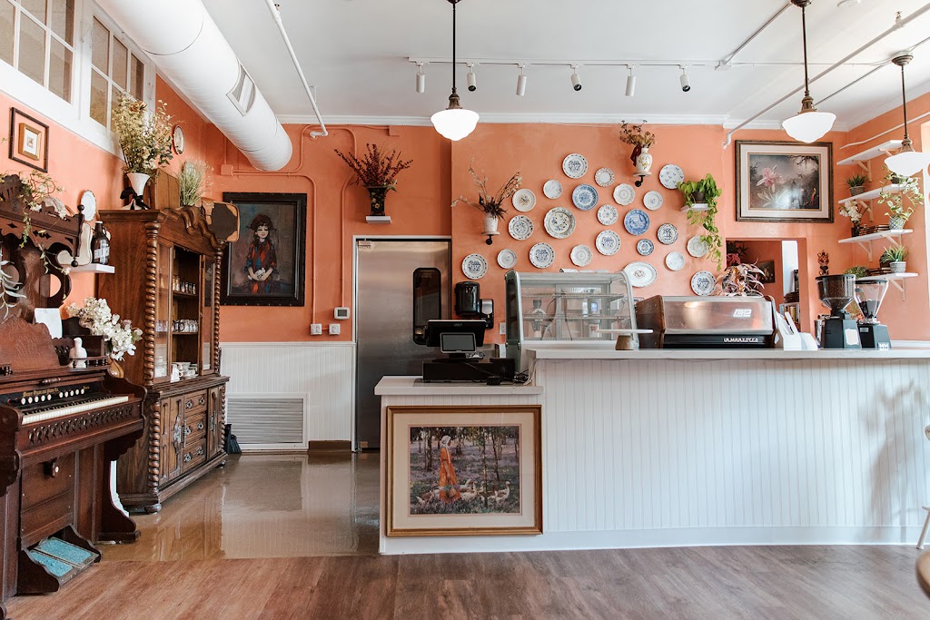 CLARA Studios / E. Claire Raley Studios for the Performing Arts