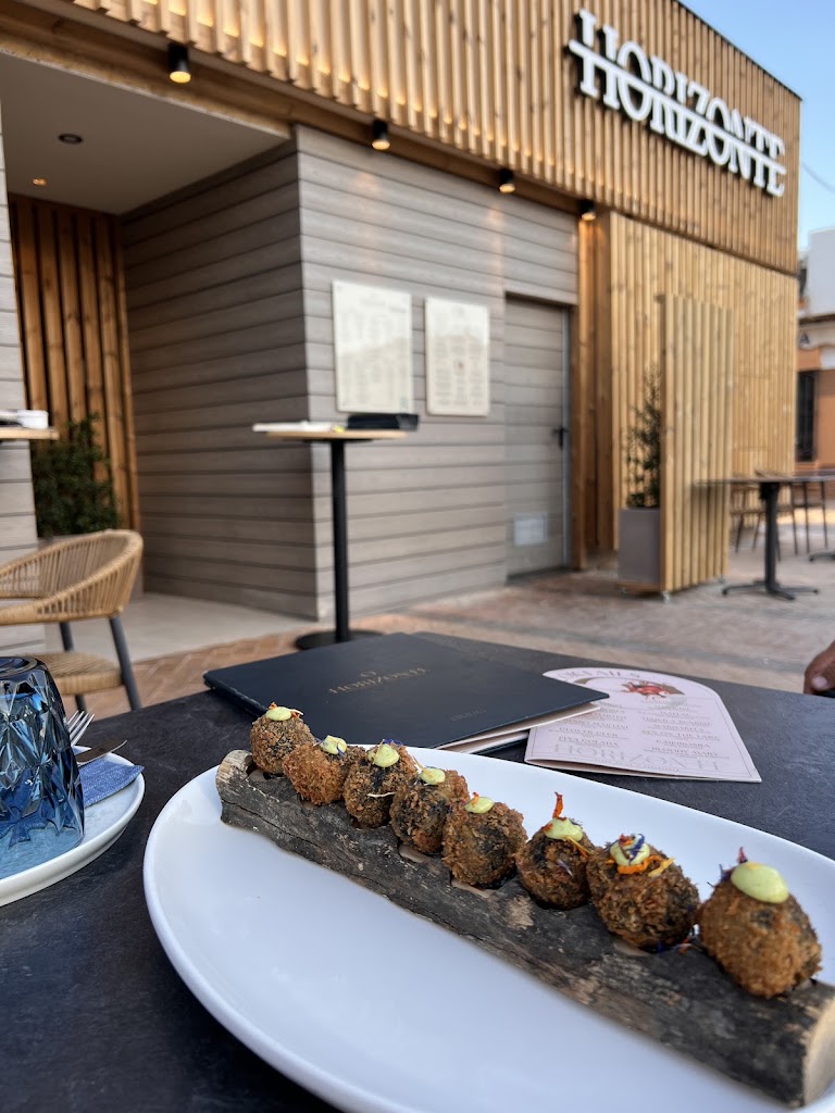 Chiringuito Horizonte del Mar Fuengirola — Comida y bebida
