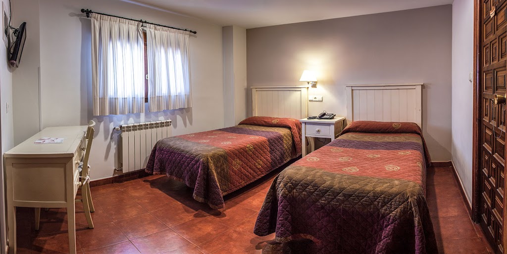 Hotel Aranda de Duero - El Ventorro — Habitaciones