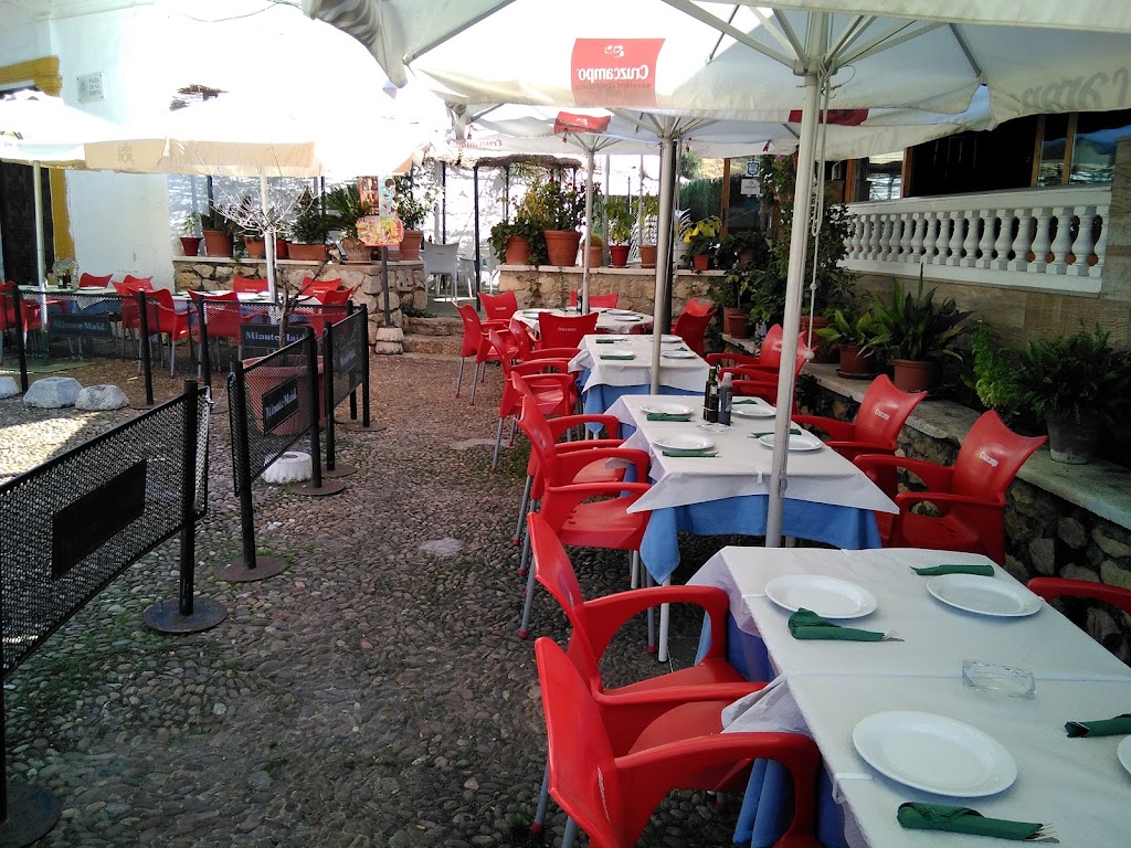 Meson "Alazor" — Ambiente