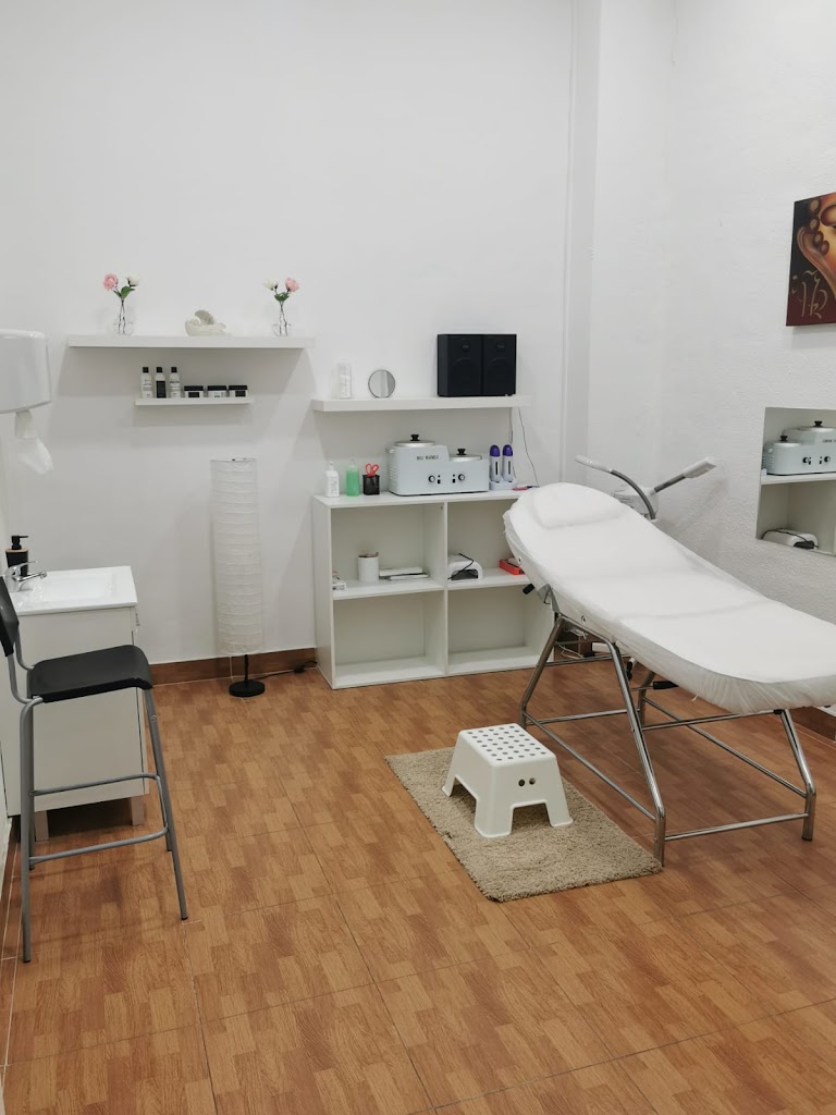 Peluquerias Milano Cosmetic benetusser — Del propietario