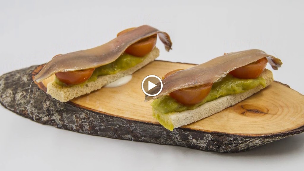 Restaurante La Salvaje Gastrobar — Videos