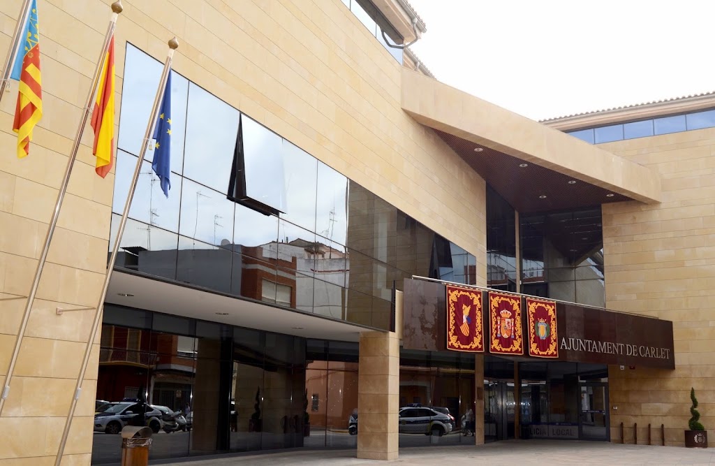 Ayuntamiento de Carlet — Del propietario