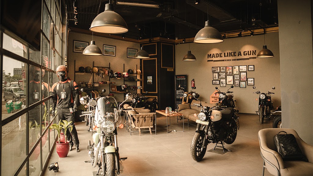 Royal Enfield Showroom - Raas Autoworld