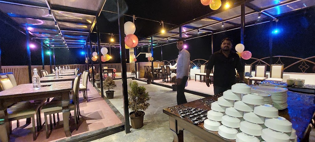 Yash Dining Family Restaurant Hotel