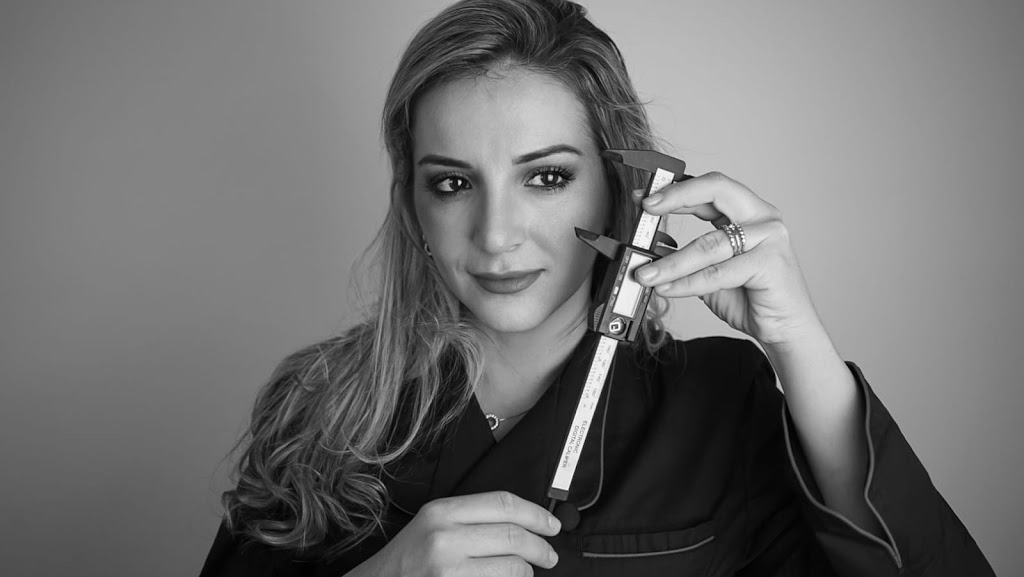 Faby Mendes PMU -Estetica y Belleza