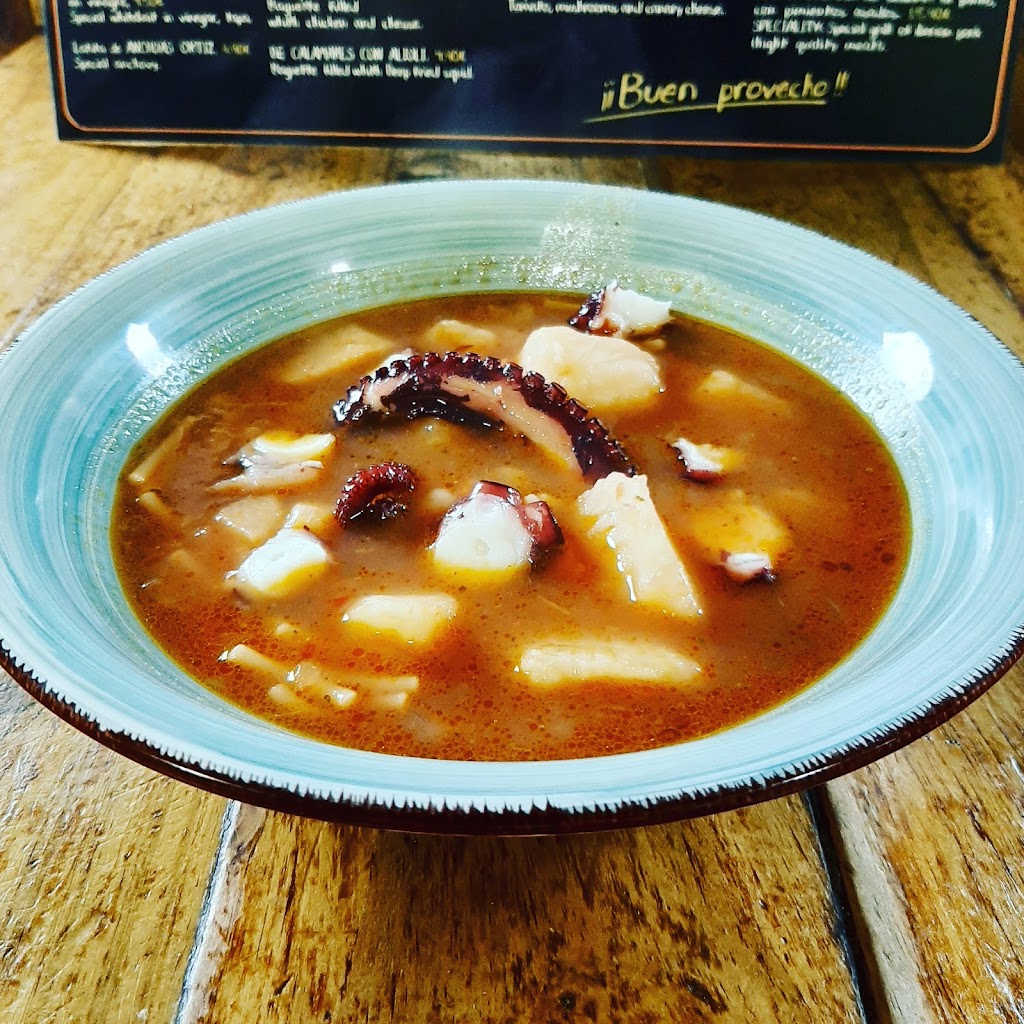 Venta El Gomero — Comida y bebida