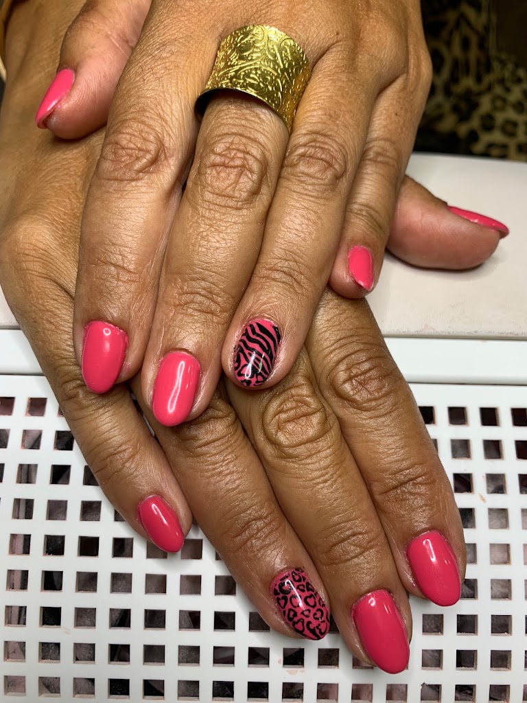 Vermon Salon de Estetica — Manicura