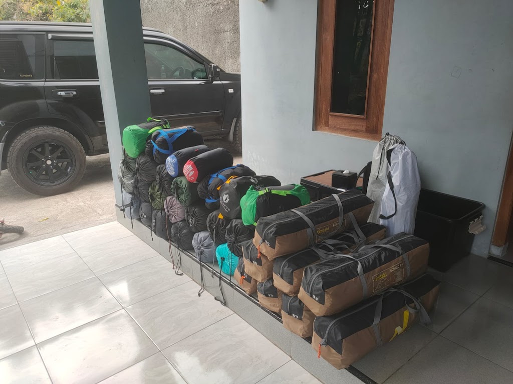 D'Barong Adventure || Persewaan Alat Camping Outdoor Bantul