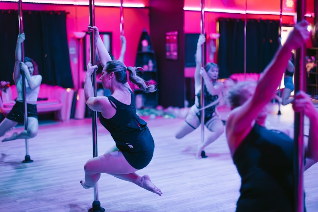  Spinning Sirens Pole & Aerial Fitness Studio
