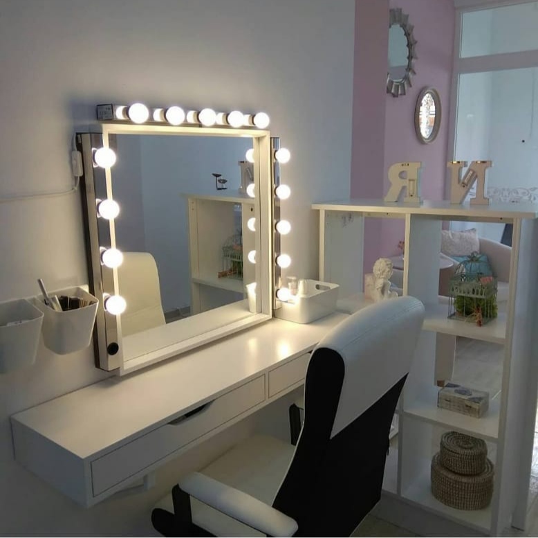 Natalia Rueda, Estudio De Belleza — Del propietario