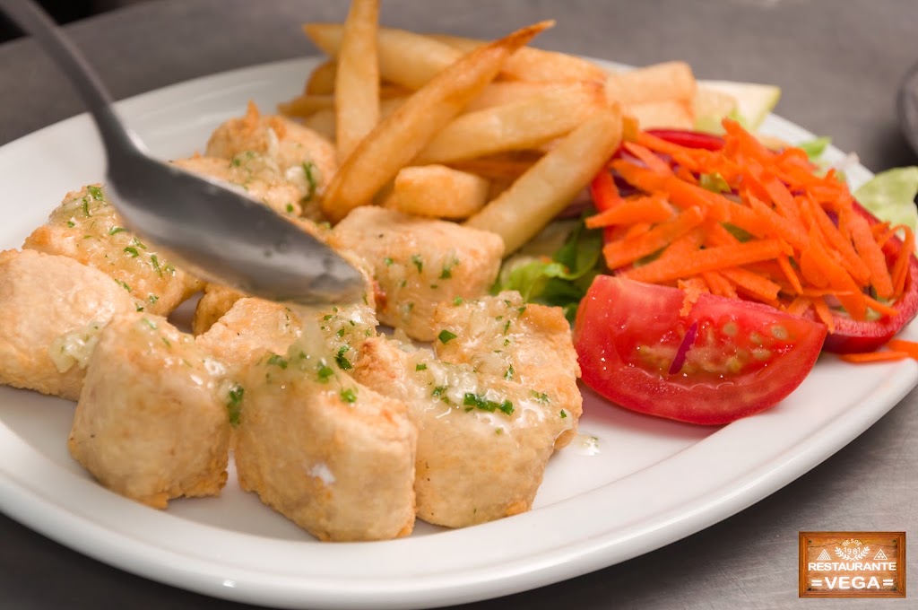 Restaurante Vega (Guayadeque) — Comida y bebida