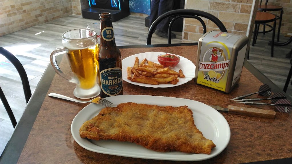 Bar cafeteria Las Torres Del Minotauro — Papas fritas