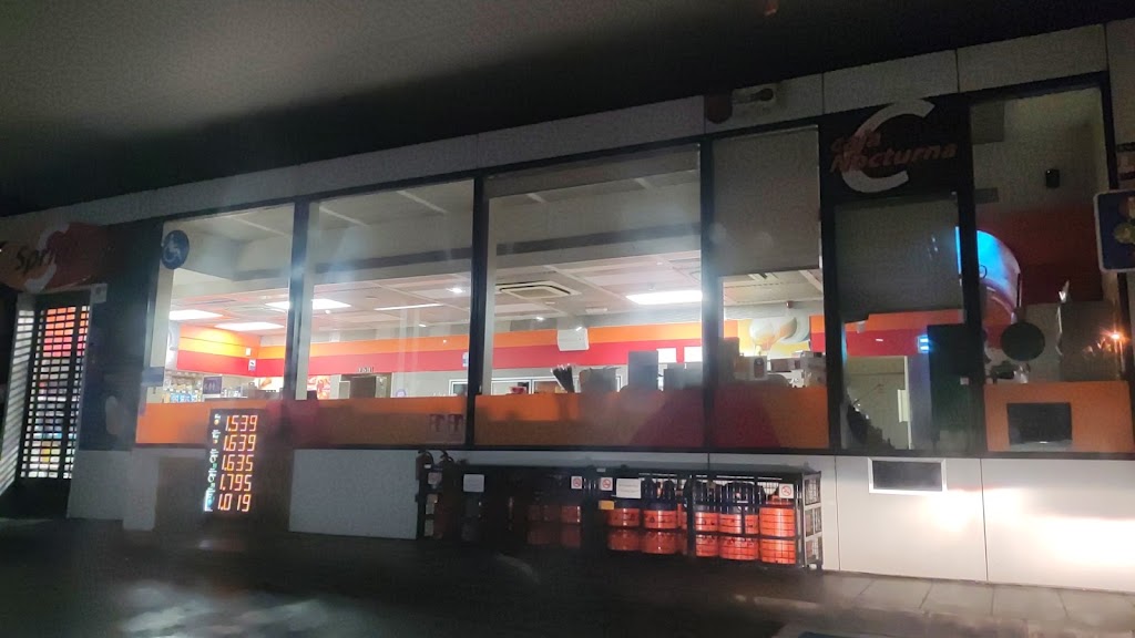 Estacion de Servicio Petronor - Repsol — Exterior