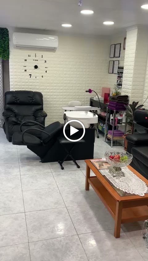 Salon de Belleza PARATI — Del propietario