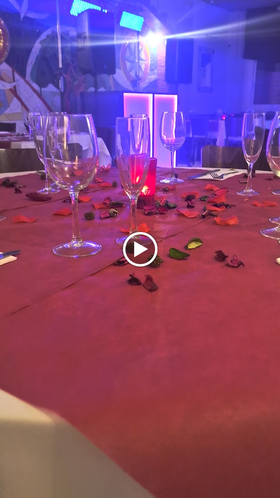 Restaurant El Mural — Videos