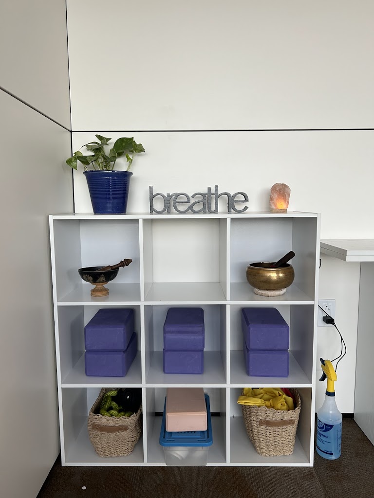  Tr.uCore Yoga for Pain Relief