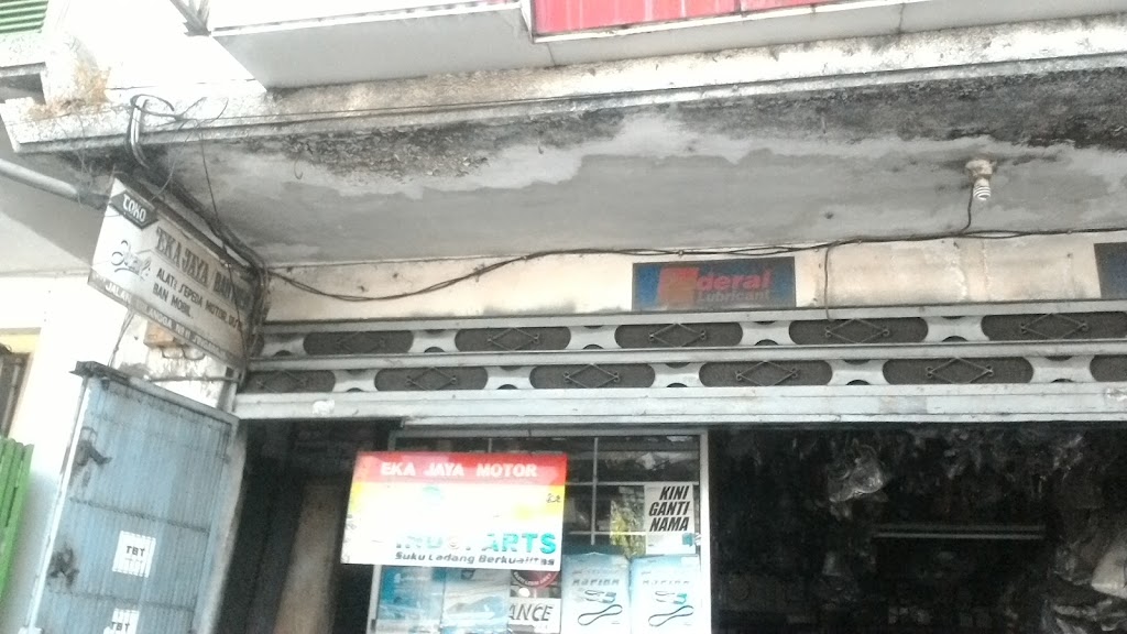 Toko EKA JAYA BANHIN