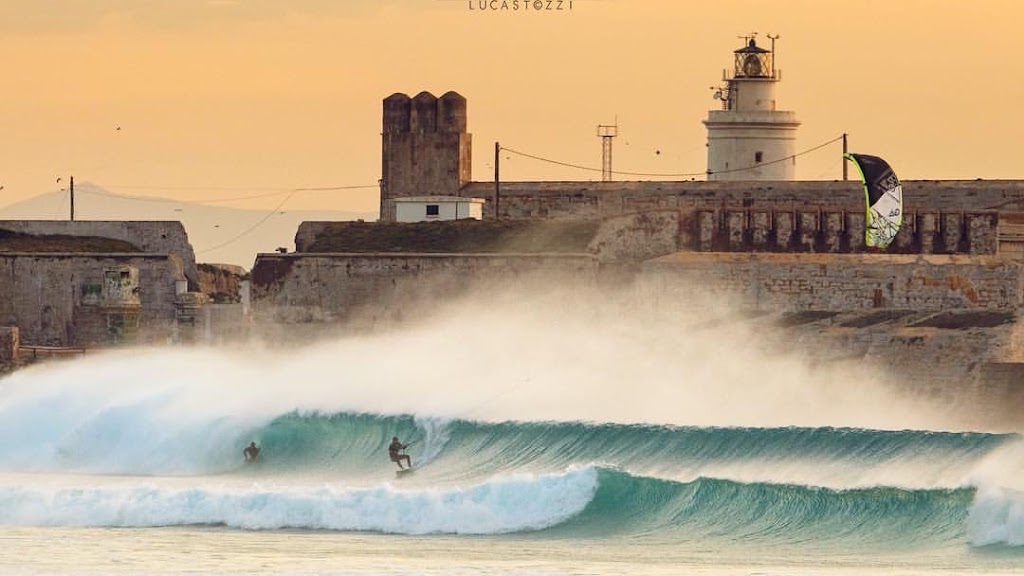 Wayuu Kitesurfschool Tarifa