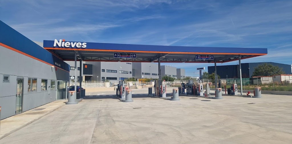 Gasolinera Nieves Torrejon — Del propietario