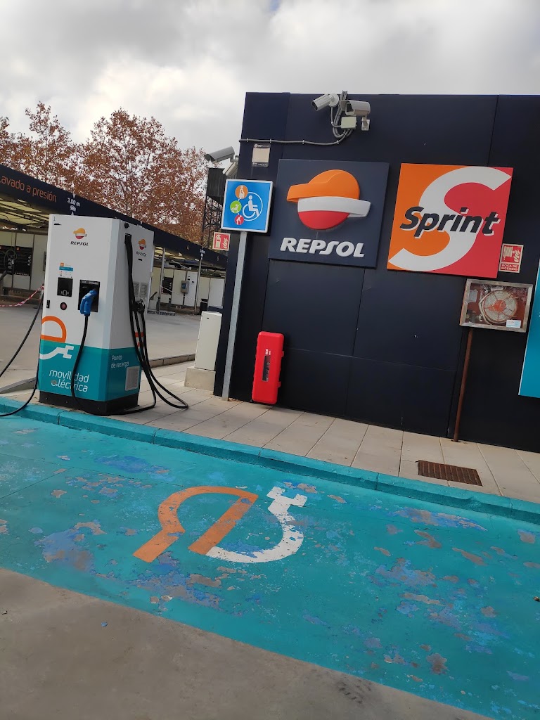 Estacion de Servicio Repsol — Estacion de servicio