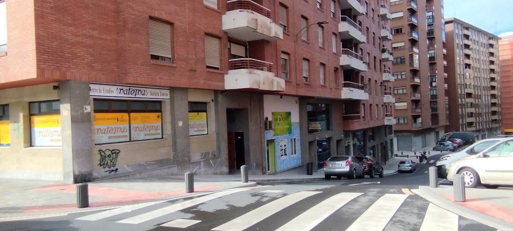 INFOPLANET Tienda de Informatica - Reparacion de ordenadores - Papeleria Bilbao — Del propietario