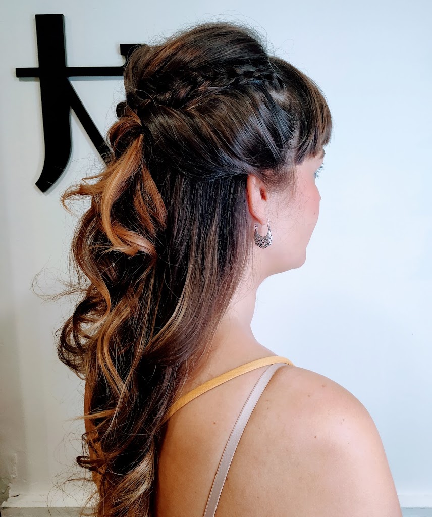 Peluqueria & Estetica Koxka — Peinado