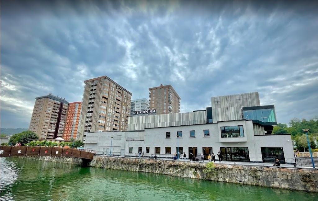 Errenteriako Udal Biblioteka /Biblioteca Municipal de Errenteria