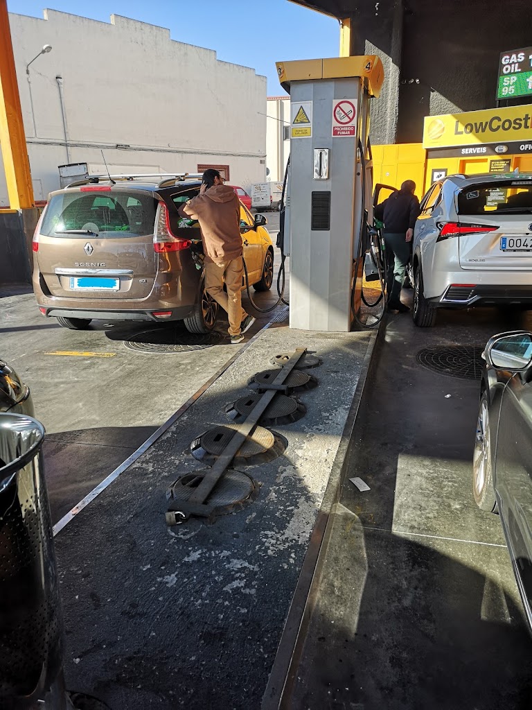 LowCostFUEL.ES (Badalona) — Surtidor de combustible