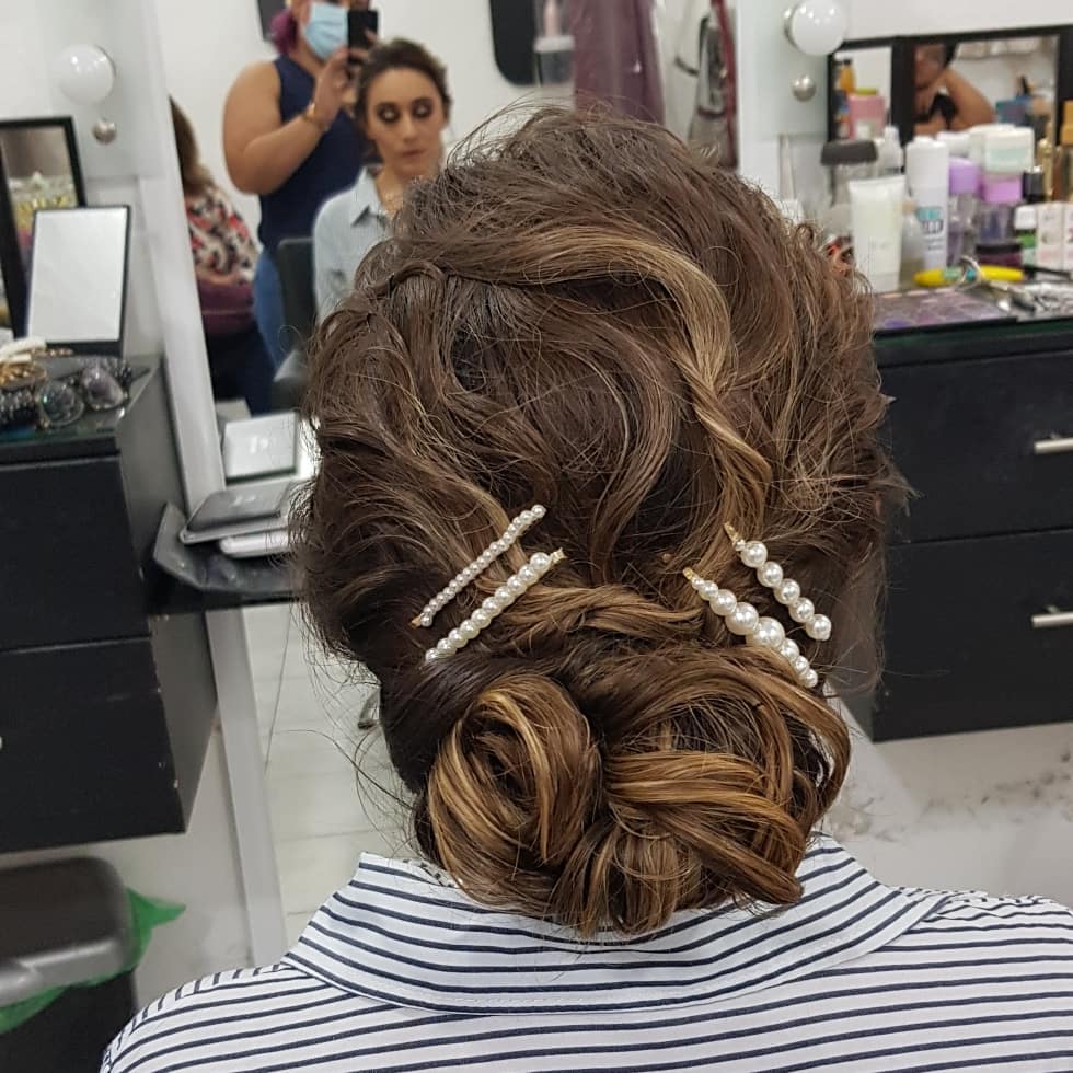 Salon Arely Guerrero — Del propietario