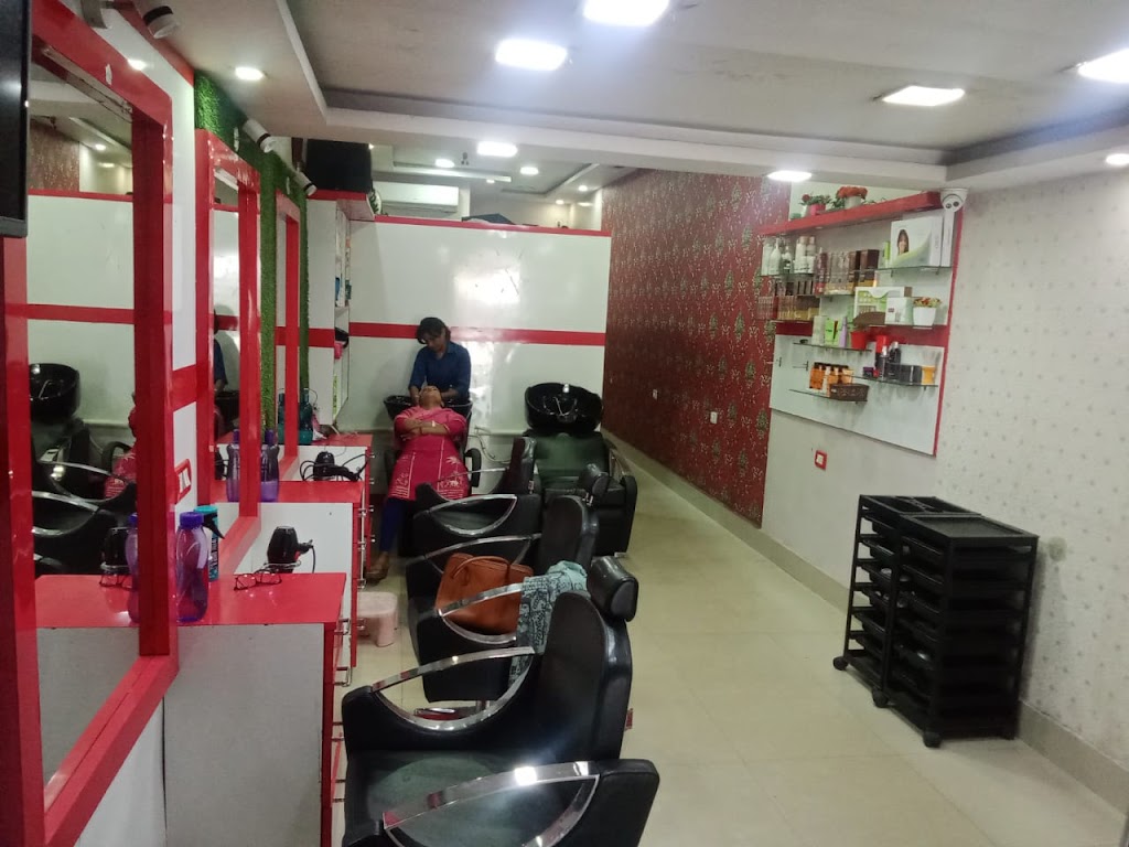 Changes Best Saloon
