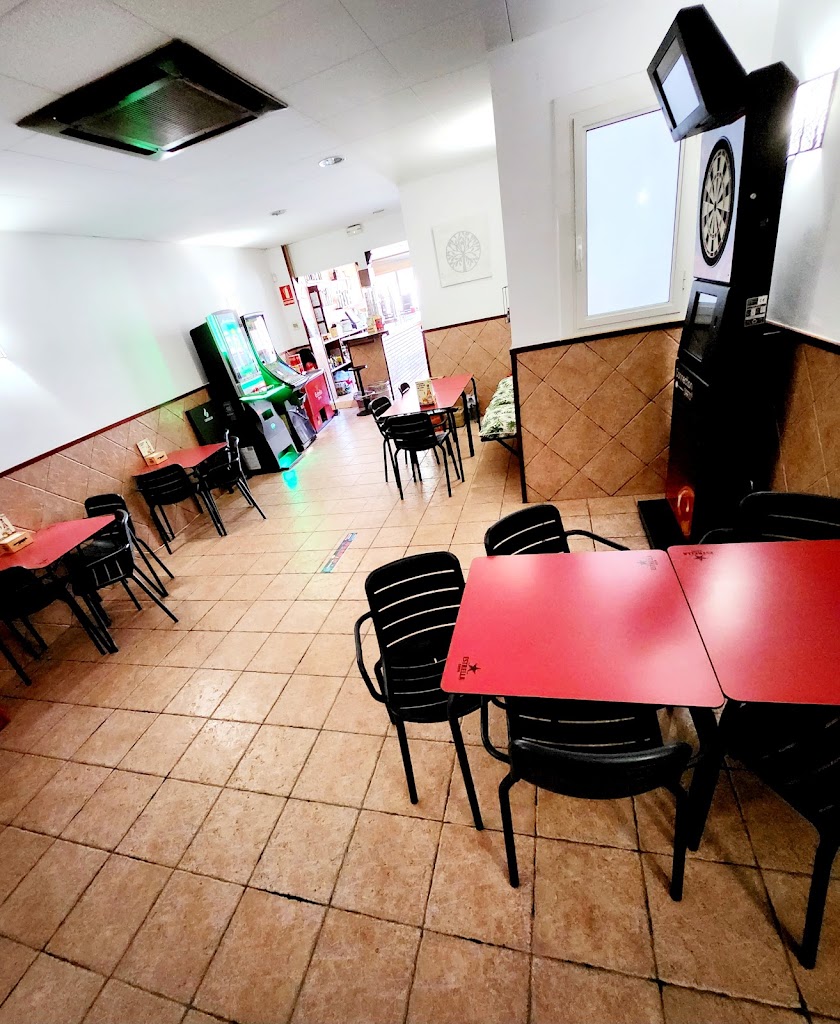 Buda bar cafeteria — Ambiente
