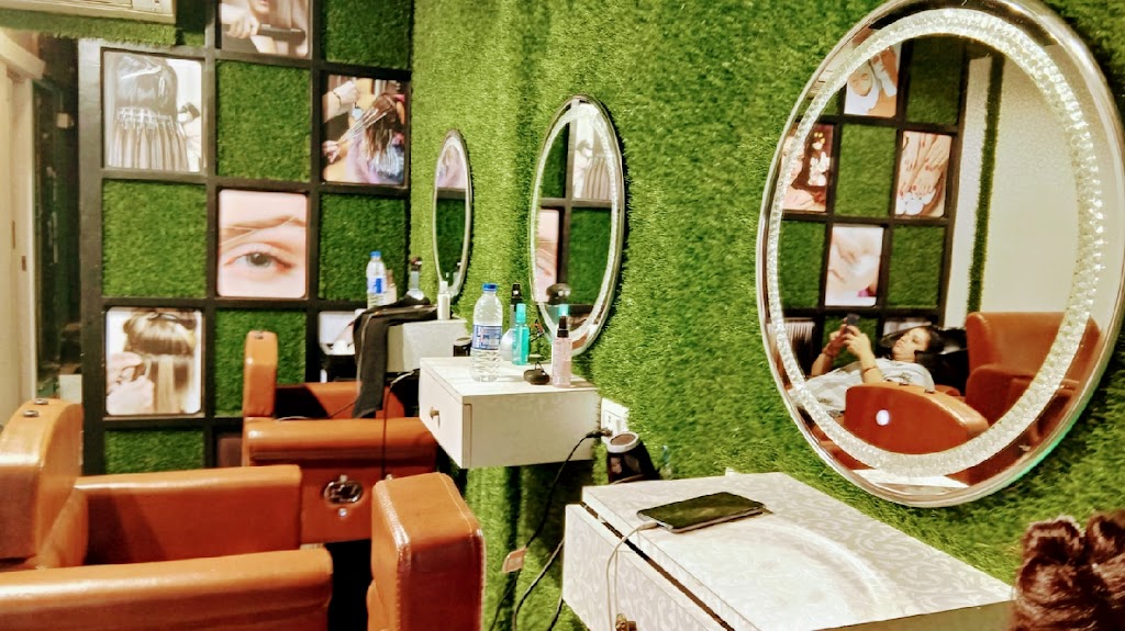 Divyam Unisex Salon And Spa Academy