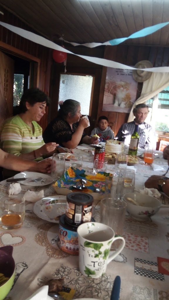 Comida y bebida