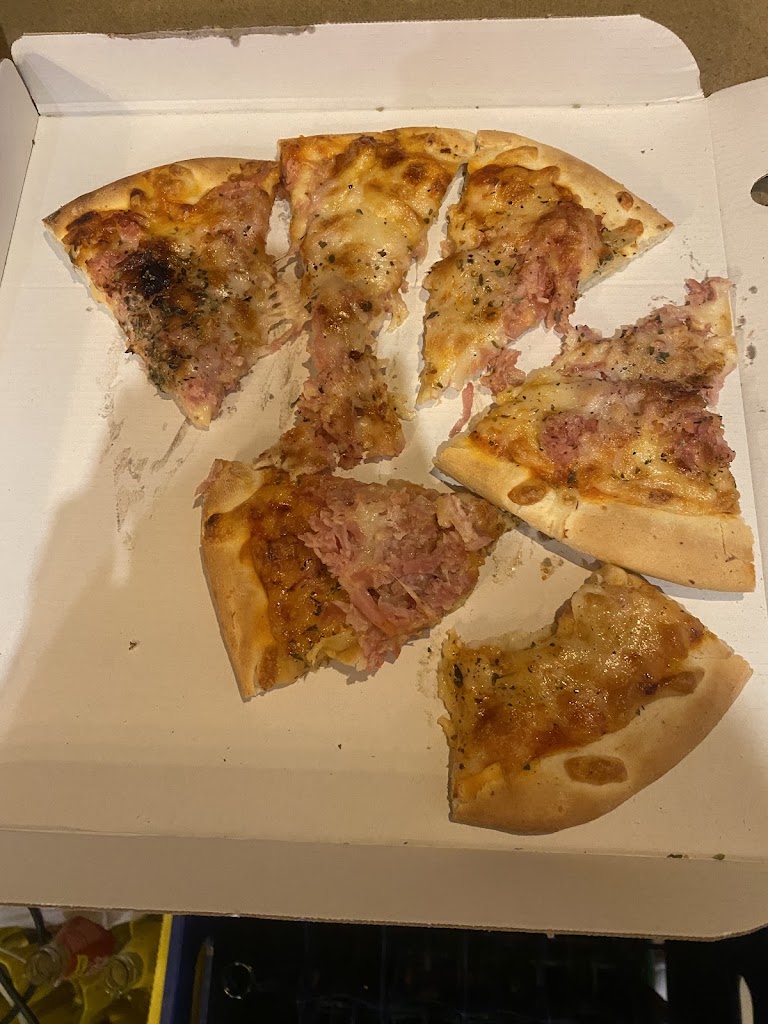 Pizzeria Bonna Appettenza "El Turco Behruz" — Comida y bebida