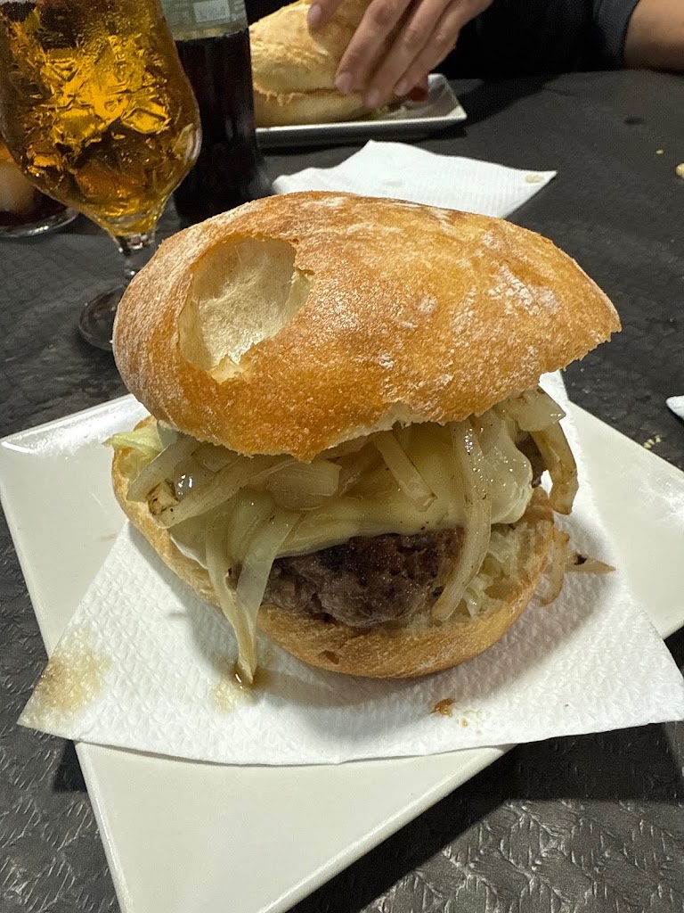 La Quimera — Comida y bebida