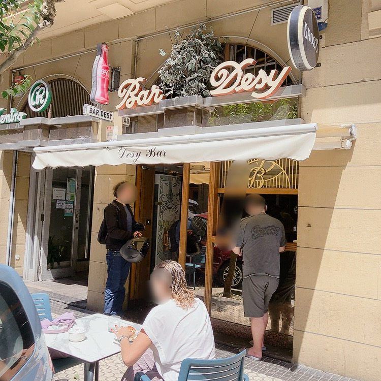 Bar Desy