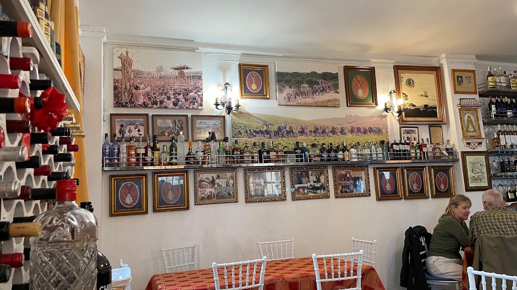 Bar Camino del Rocio — Ambiente