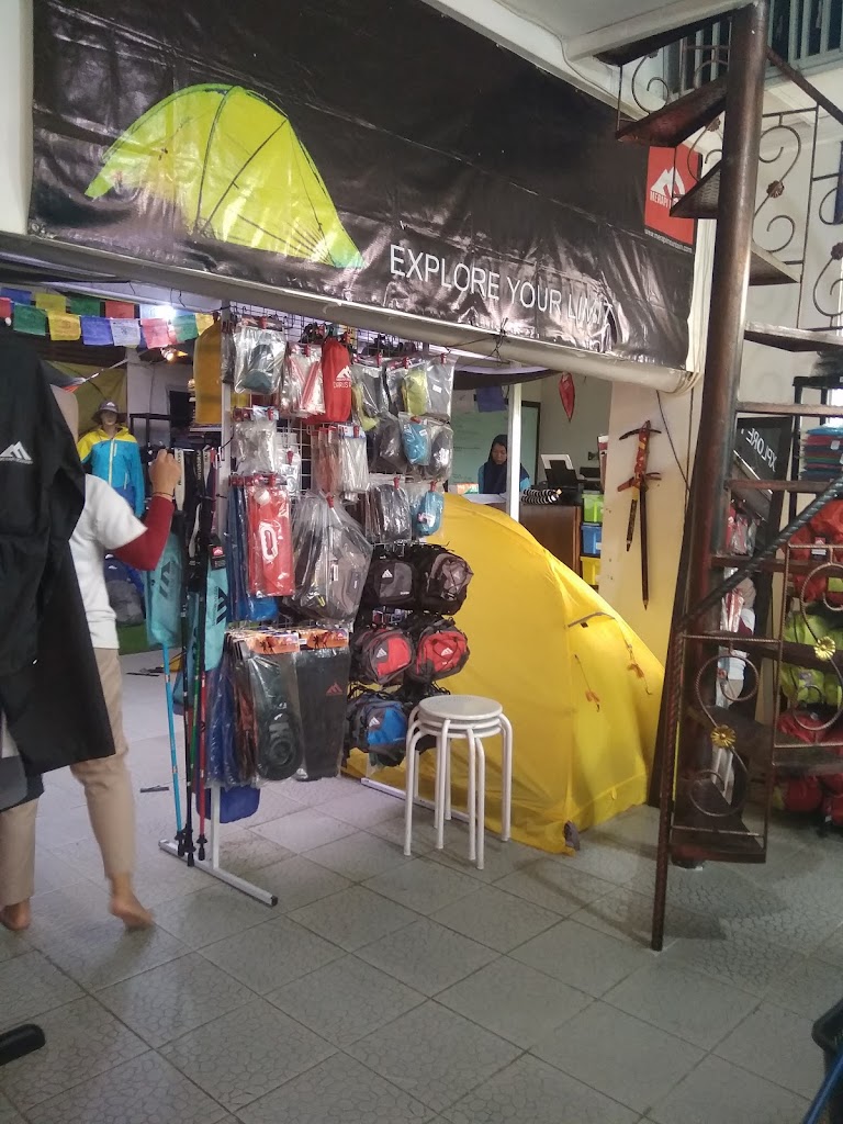 Merapi Mountain Store
