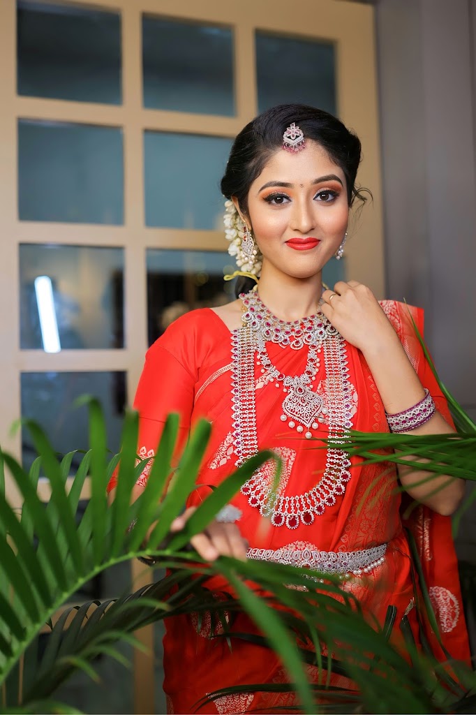 Page 3 Luxury Salon Makeover Studio