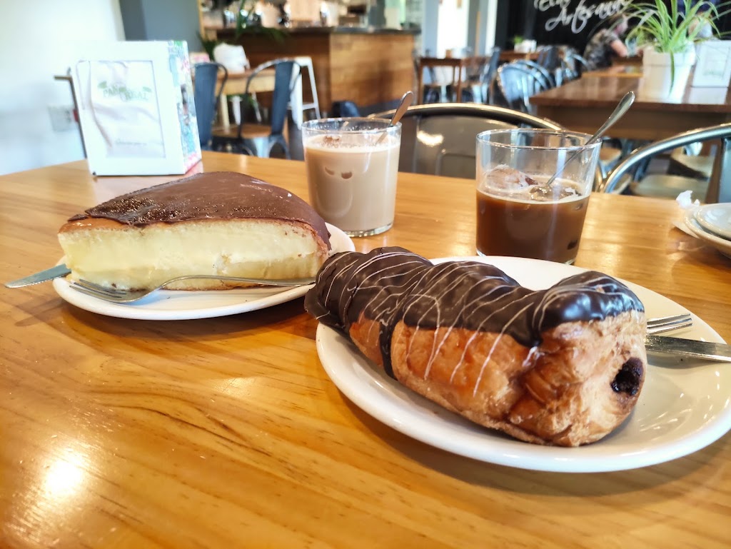 Pan Real Puertollano — Comida y bebida