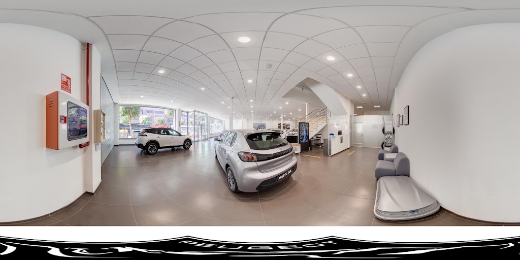 LEONAUTO VILLARREAL - Peugeot — Interior