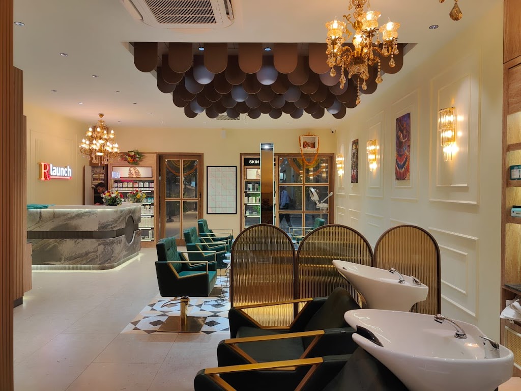 Rlaunch Salon