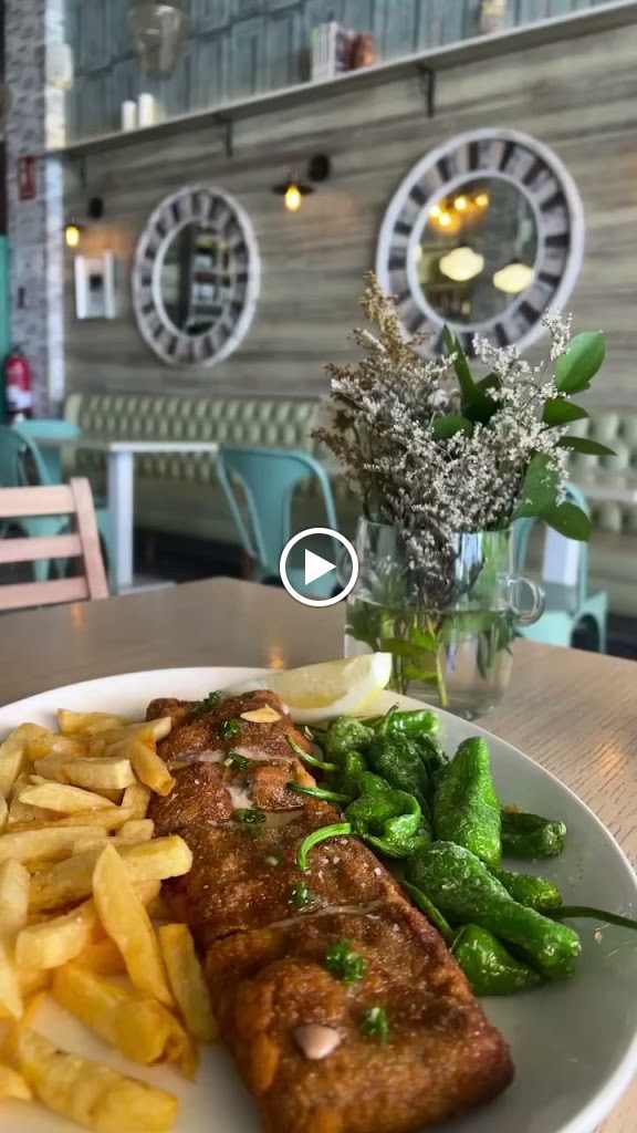 Restaurante Cala by Luis Leon — Videos